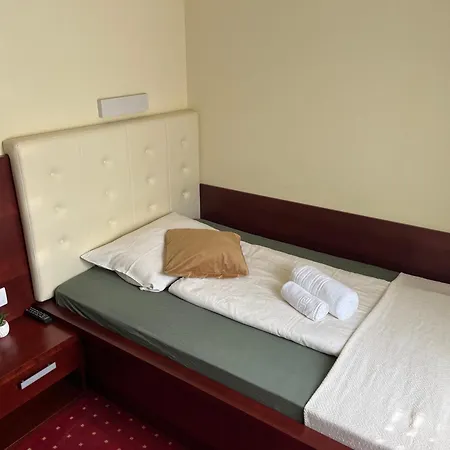 Prenocisca Zvezda Ljutomer Otel Ljutomer