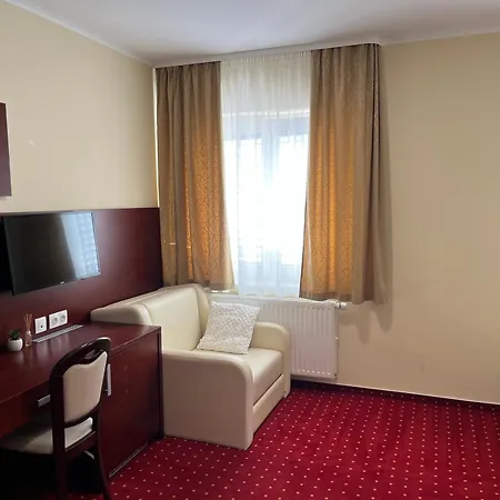 Prenocisca Zvezda Ljutomer Otel Ljutomer